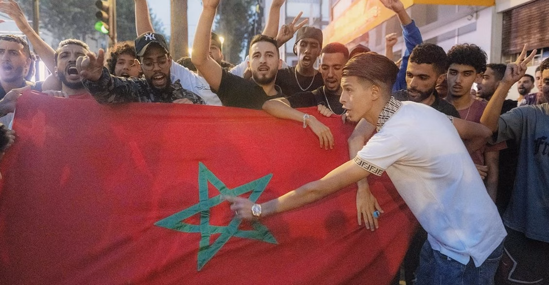 Algérie : Tebboune instaure trois jours de deuil national et lance une mobilisation générale face à la tragédie des incendies