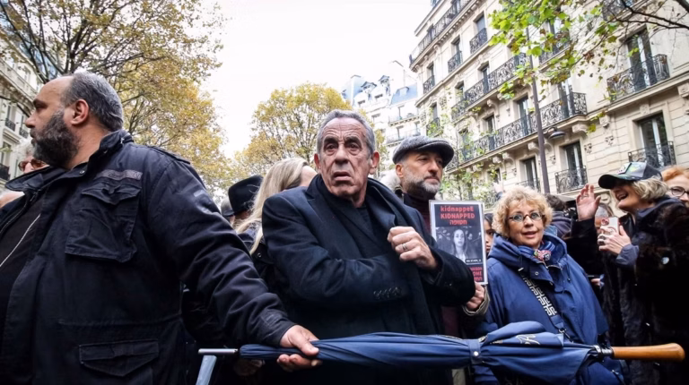 «Dénoncer l&rsquo;enfer carcéral en Algérie : la grande évasion des Kabyles sous la pression répressive»